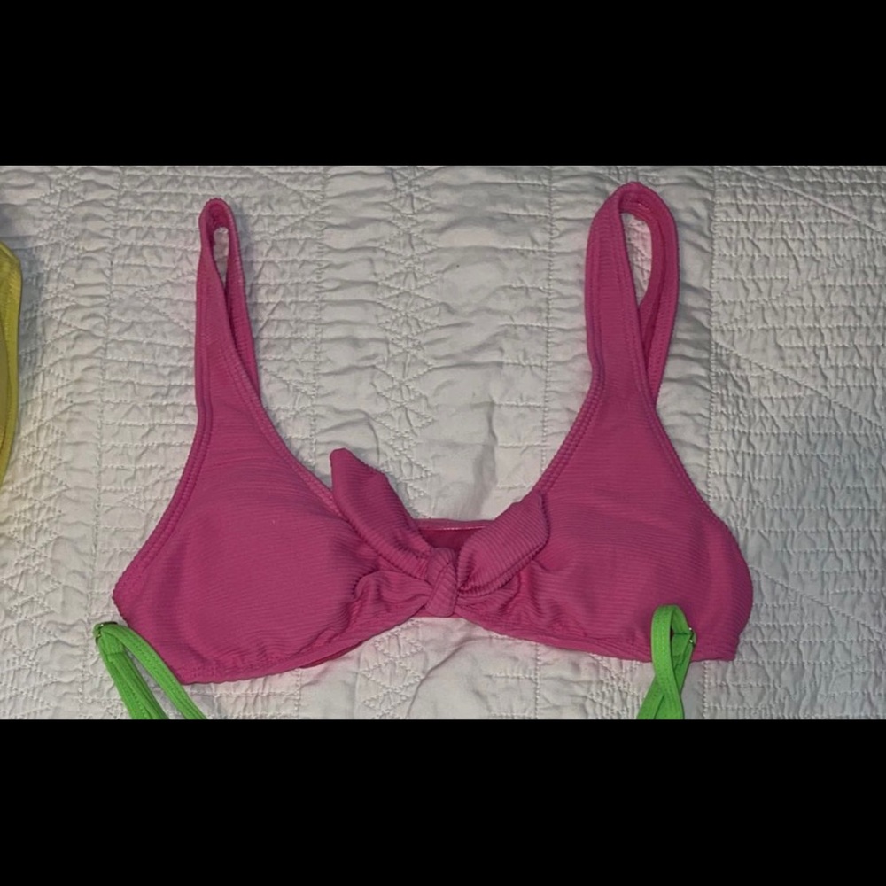 Pink bikini top
